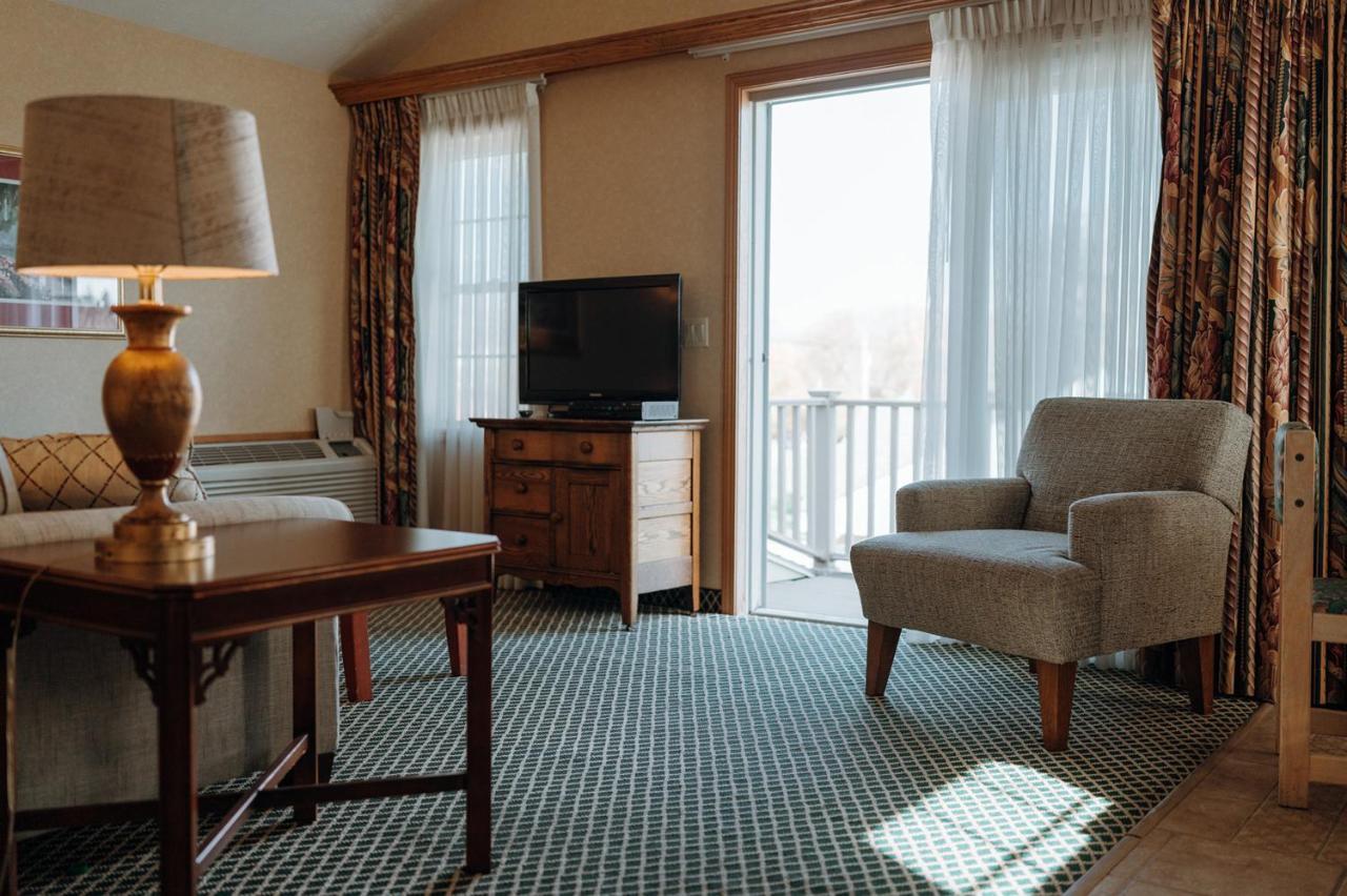 Skaneateles Suites Exteriör bild