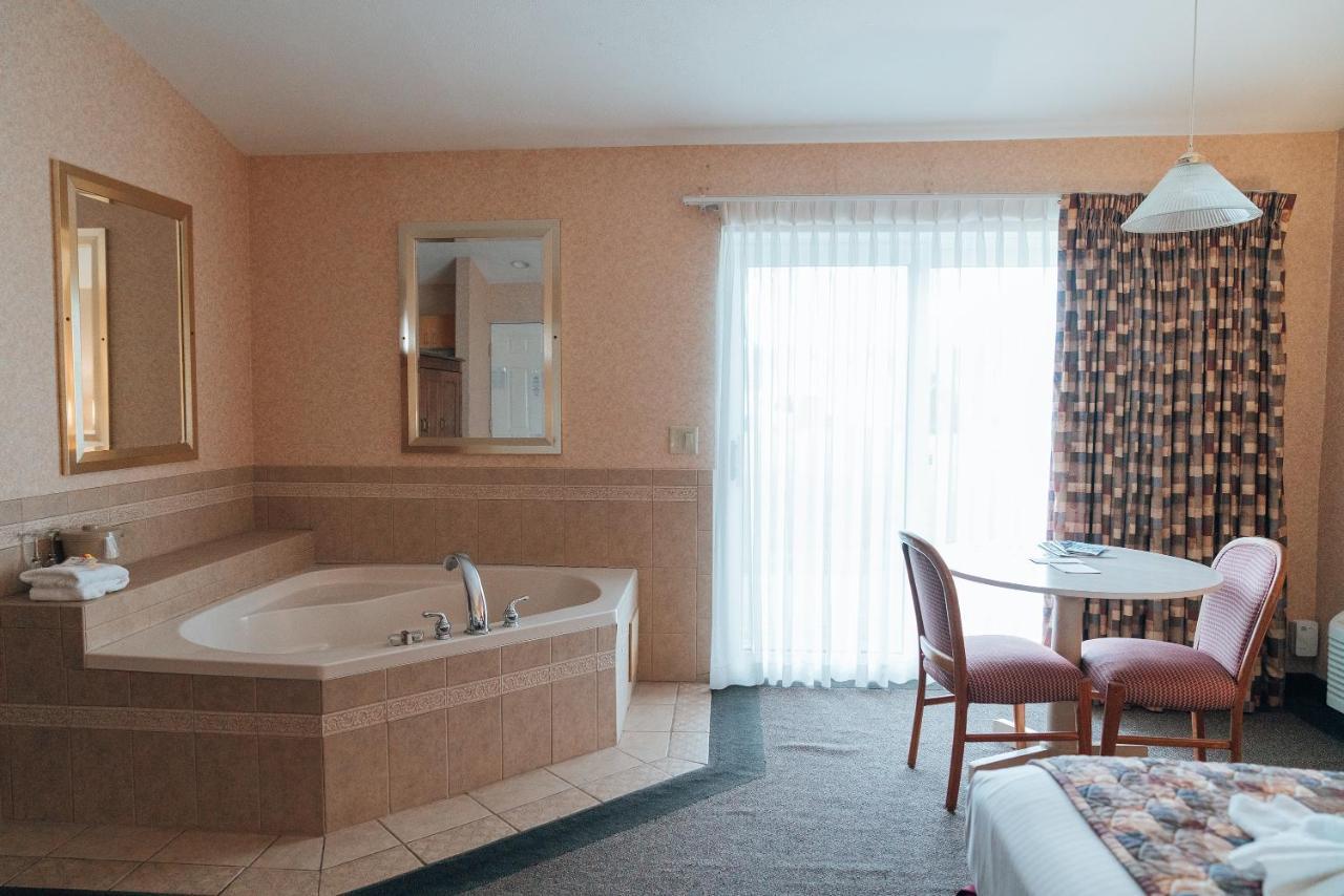 Skaneateles Suites Exteriör bild