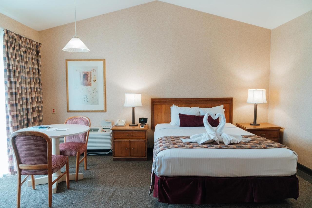 Skaneateles Suites Exteriör bild