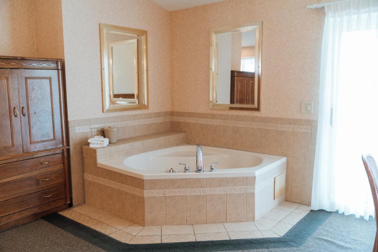 Skaneateles Suites Exteriör bild
