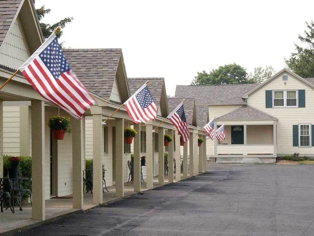 Skaneateles Suites Exteriör bild